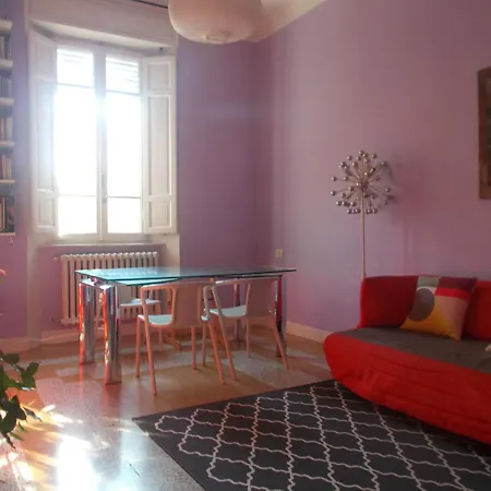 La Casa Piu Bella アパート *